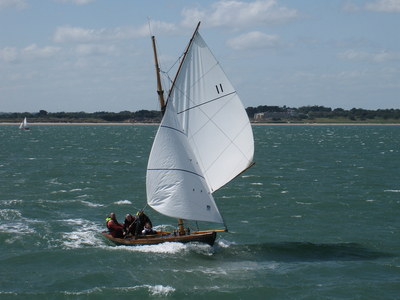 Howth 17 Nationals 2025 – Beautiful Boats, Sunshine and Spray