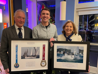 Sam O’Byrne Presents Championship Medals to Howth Yacht Club